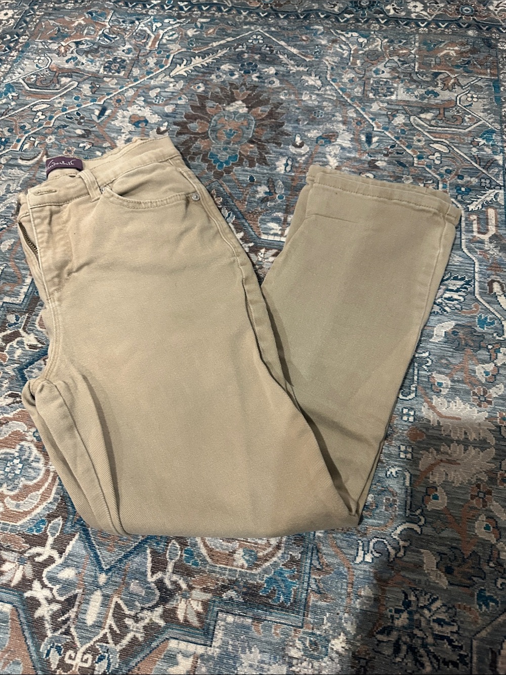 Gloria Vanderbilt Straight Leg Jeans in Tan